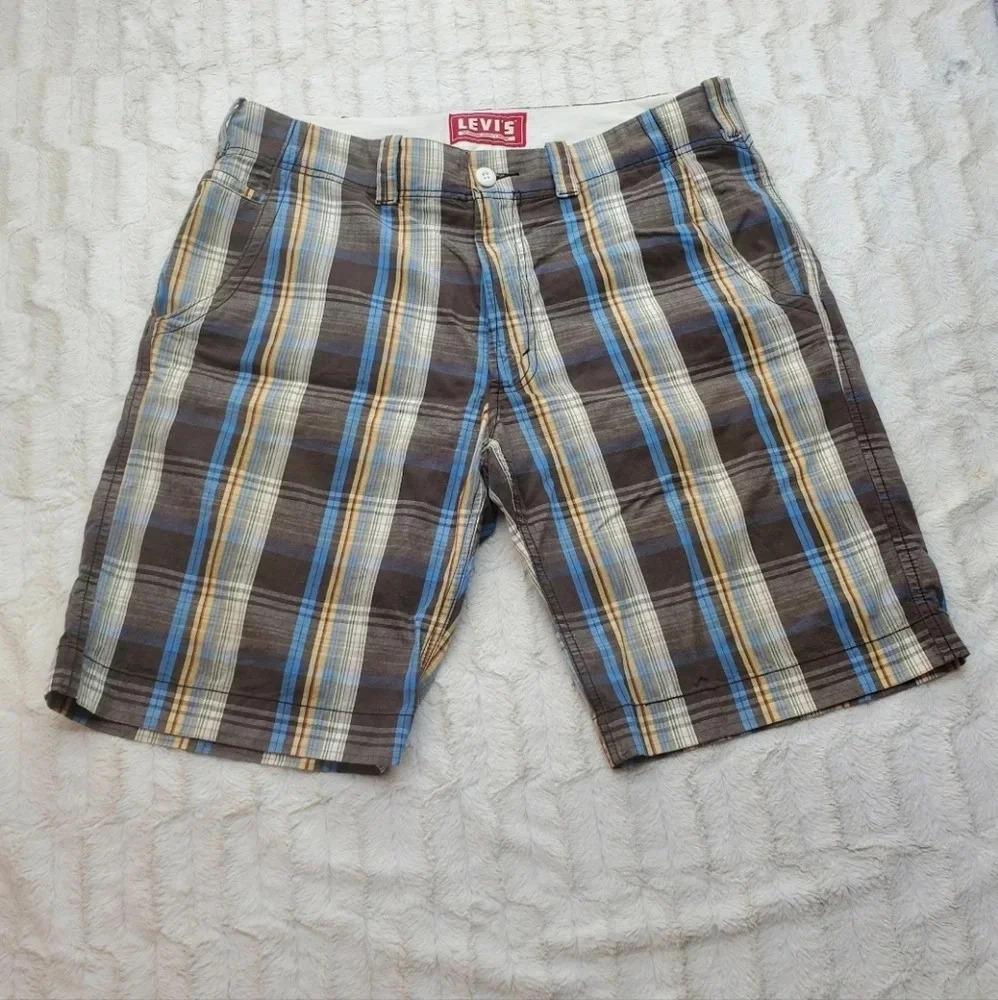 Levi's Men's  Shorts Brown Blue Check Flat Front HQ Size 36 Actual 37